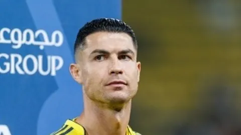 钢铁与咒香韩厂新作亮相专家解读大乐透期号质合分析